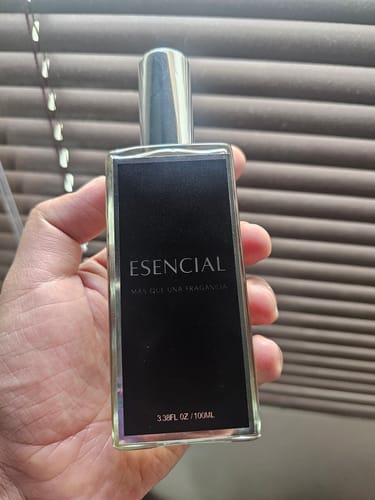Customer photo review of H233 Inspirado en: Santal 33 - Le Labo