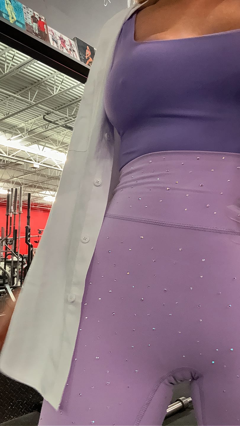 Customer photo review of Icon Legging - Pixie Gem