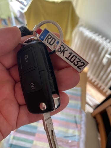 Customer photo review of Kennzeichen Schlüsselanhänger Mini Nummernschild Metall