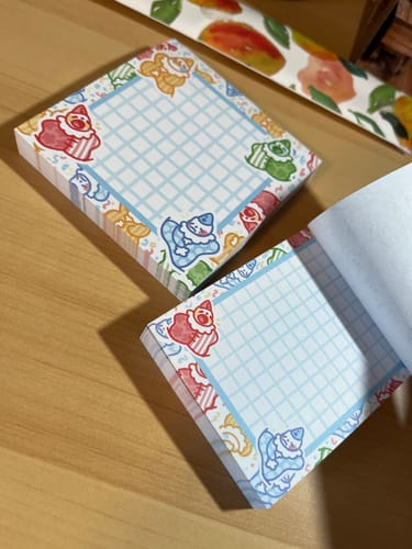 Customer photo review of Silly Clown Sticky Notes