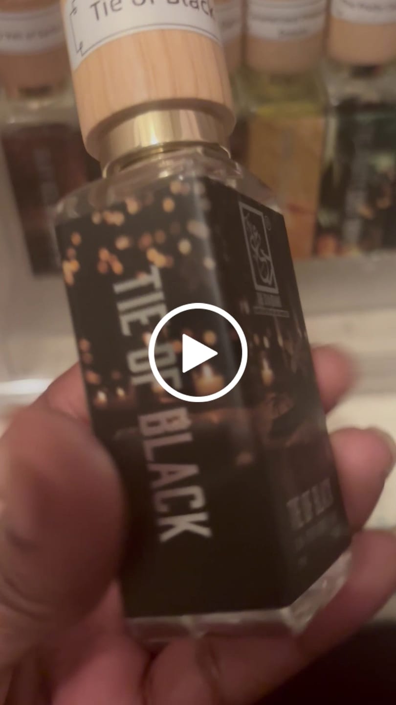 Customer video review of Tie Of Black
