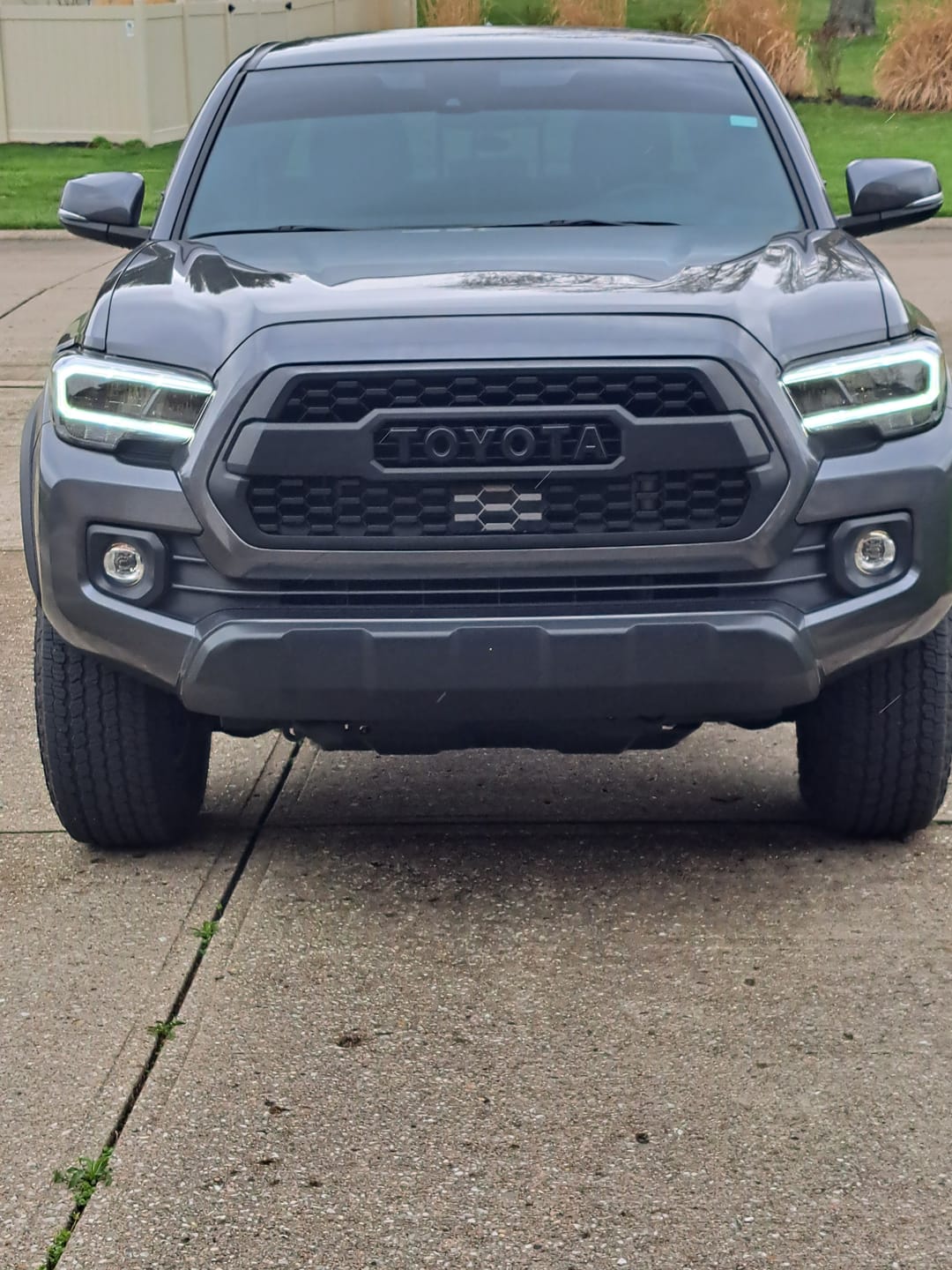 Customer photo review of 2016-2023 TOYOTA TACOMA TRD PRO GRILL