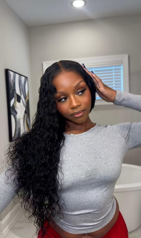 Customer photo review of MORE FACE 360 Glueless Wig Water Wave Invisi Drawstring Wear And Go Wig Quick Install Pre-Bleached And Pre-Cut HD Lace Human Hair Wigs Beginner Friendly