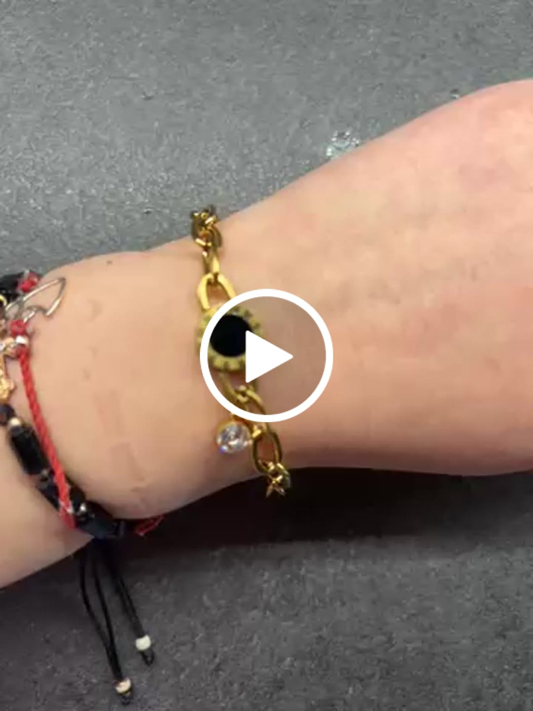 Customer video review of Bratara Aurie Eterna
