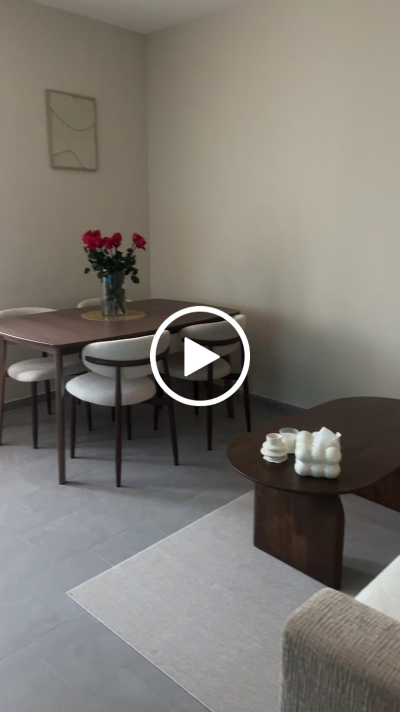 Customer video review of Silla de comedor nórdica acero nogal Olimpo