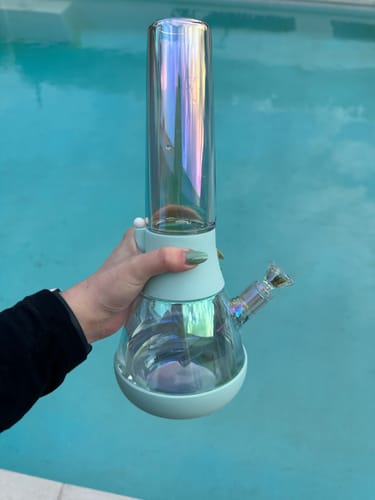 Customer photo review of The Bong Iridescent - Sky