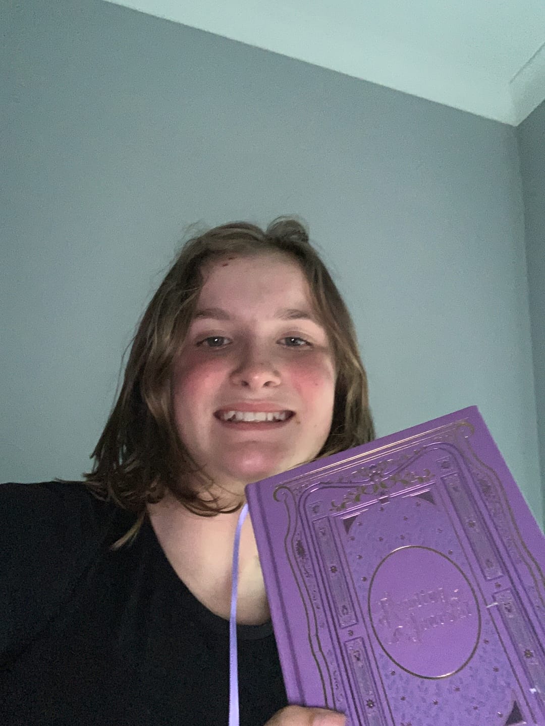 Customer photo review of Reading Journal Wisteria