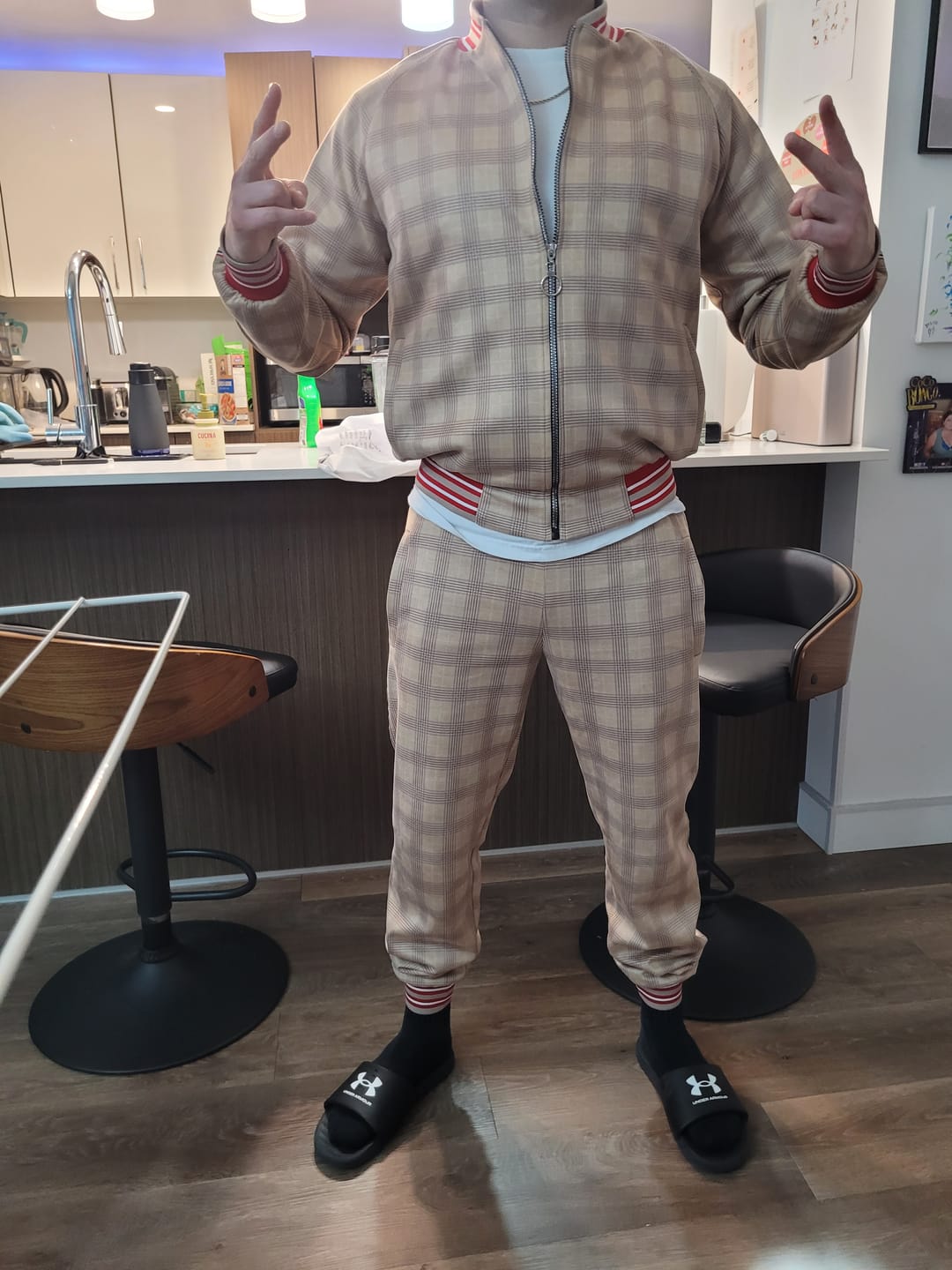 Customer photo review of TheMrTailor™ Gentlemen Tracksuit