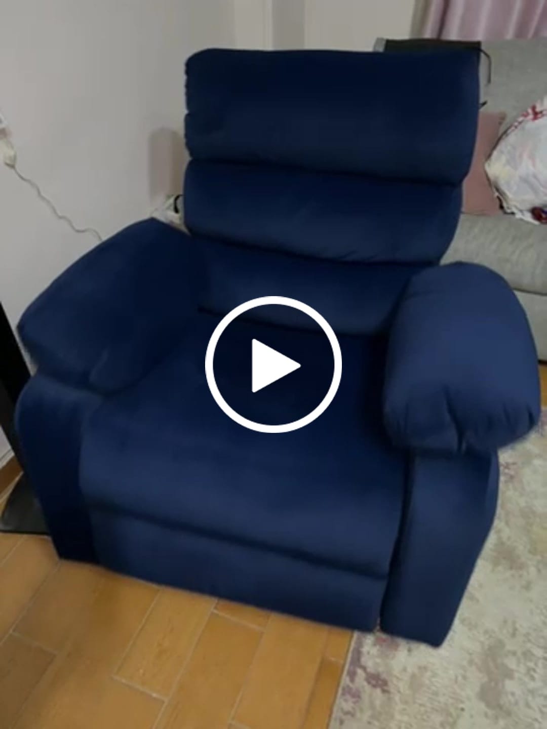 Customer video review of Razy- Lazy Boy Chair