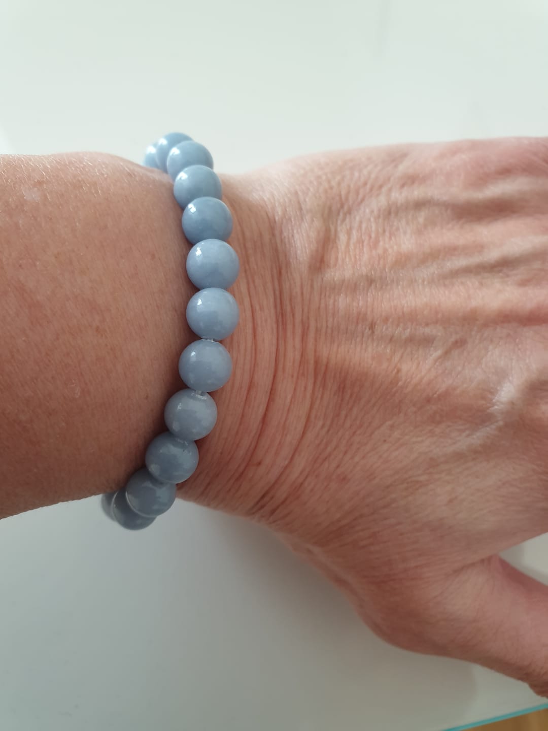 Customer photo review of Bracelet Angélite 8mm