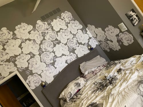 Customer photo review of Peony - Black and white