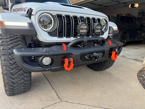 Customer photo review of Jeep Wrangler JK/JL/JT Front Shackle Tab Kit
