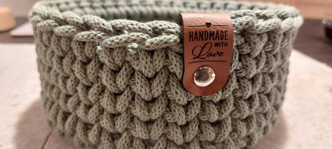 Customer photo review of Label-Set "Handmade With Love" Kunstleder Label für Häkelkörbe, Label aus Kunstleder - CS0050