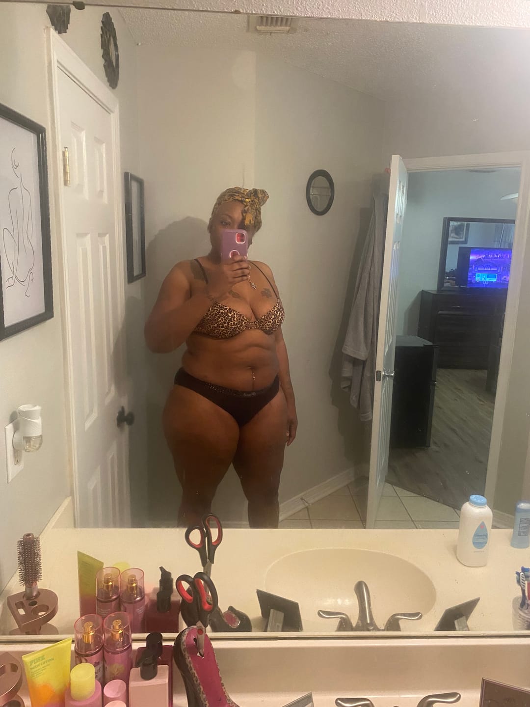 Customer photo review of Fibroid Shrink & Ovarian Cysts, BM36 - Helps Shrink Fibroids and Ovarian Cysts, Balance Estrogen Levels and Prevent Regrowth, Support for Menstrual Pain and Painful Intercourse, 350 Pellets