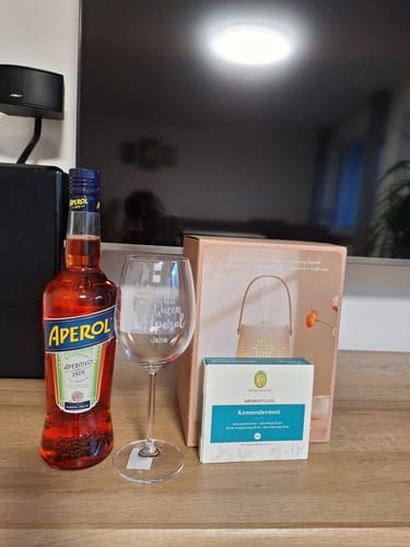 Kundenbewertung mit Foto zu Personalized Aperol Spritz glass with engraving - Queen Aperol - Aperol gift - Gift for Aperol lovers - Color: Daily, Personalization: Jana