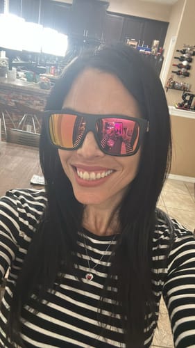 Customer photo review of Mis Raíces Pink