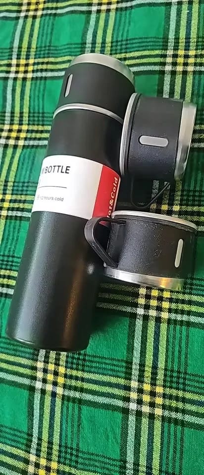 Customer photo review of Vakuumisolierte Edelstahl - Thermosflasche