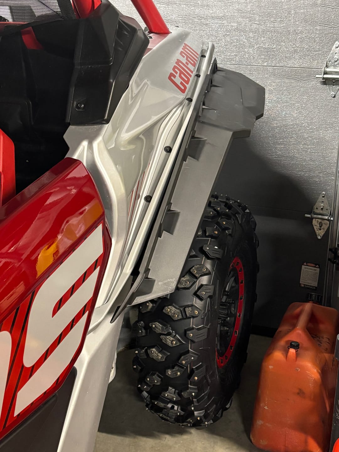 Customer photo review of Tablet Holder With Storage Box for Can Am Maverick X3/Max
