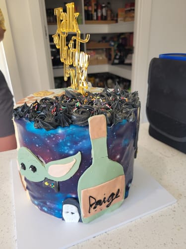 Customer photo review of A4 Rectangle Custom Edible Icing Image