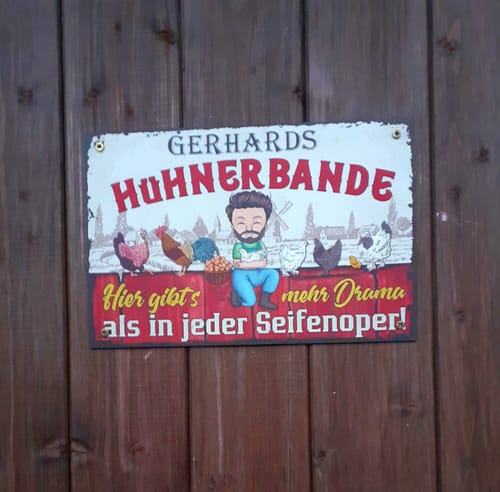 Customer photo review of Personalisiertes Gartenschild mit Hühner Motiv