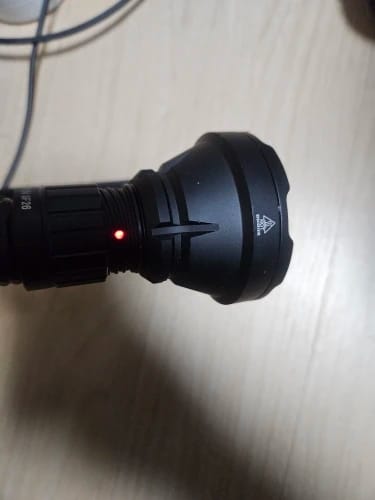 Customer photo review of Superlampe – 2000LM Extremhelle Taschenlampe mit 964m Reichweite