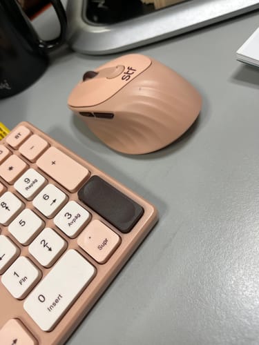 Customer photo review of Mouse inalámbrico óptico | STF VIVA | Batería recargable 1600 DPI rosa
