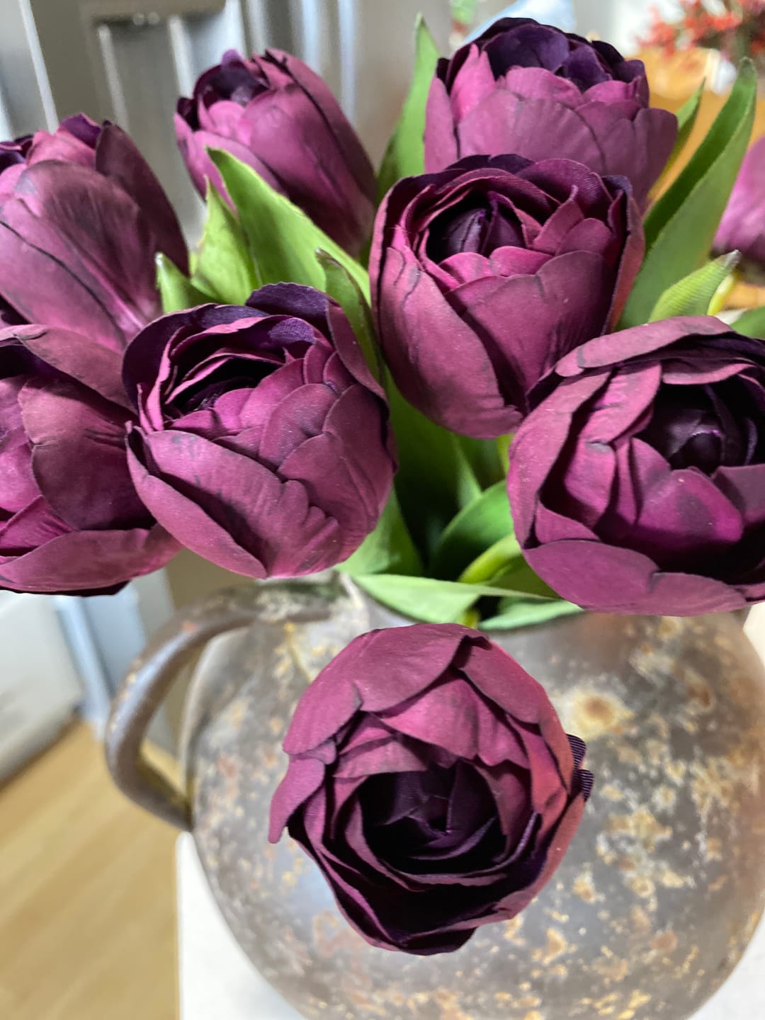 Customer photo review of Real Touch Hybrid Tulip Bundle