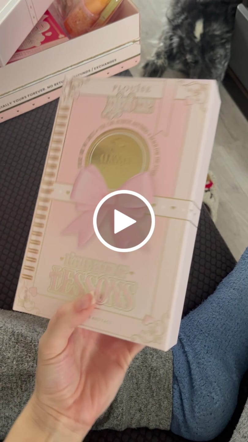 Customer video review of P.Louise Little Book Of Lessons Palette
