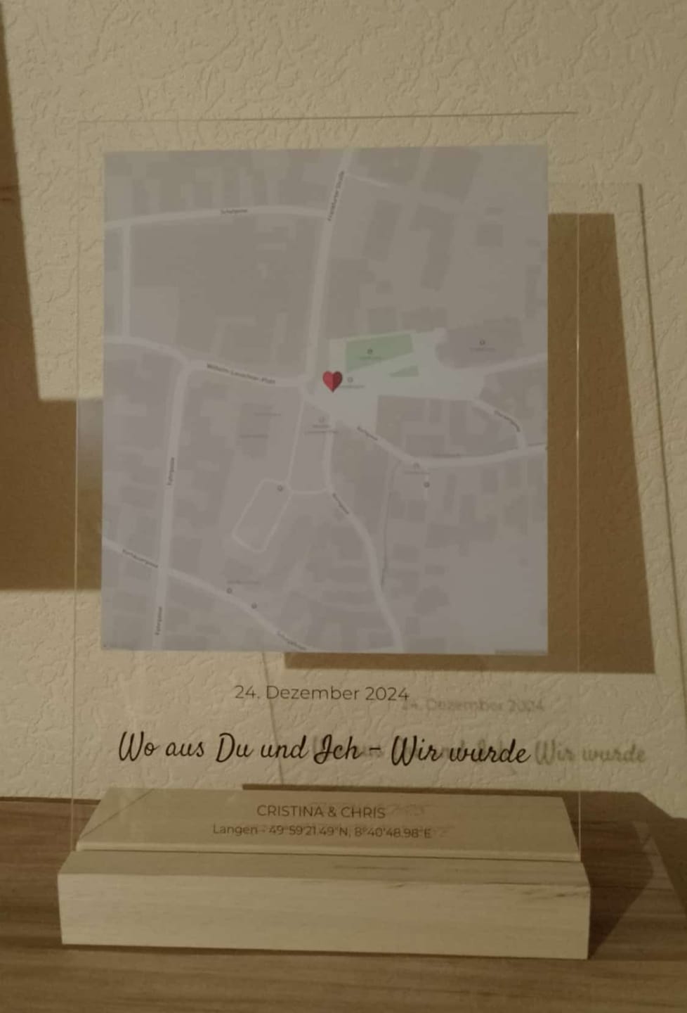 Customer photo review of "Unser Ereignis" - Personalisierte Acryltafel