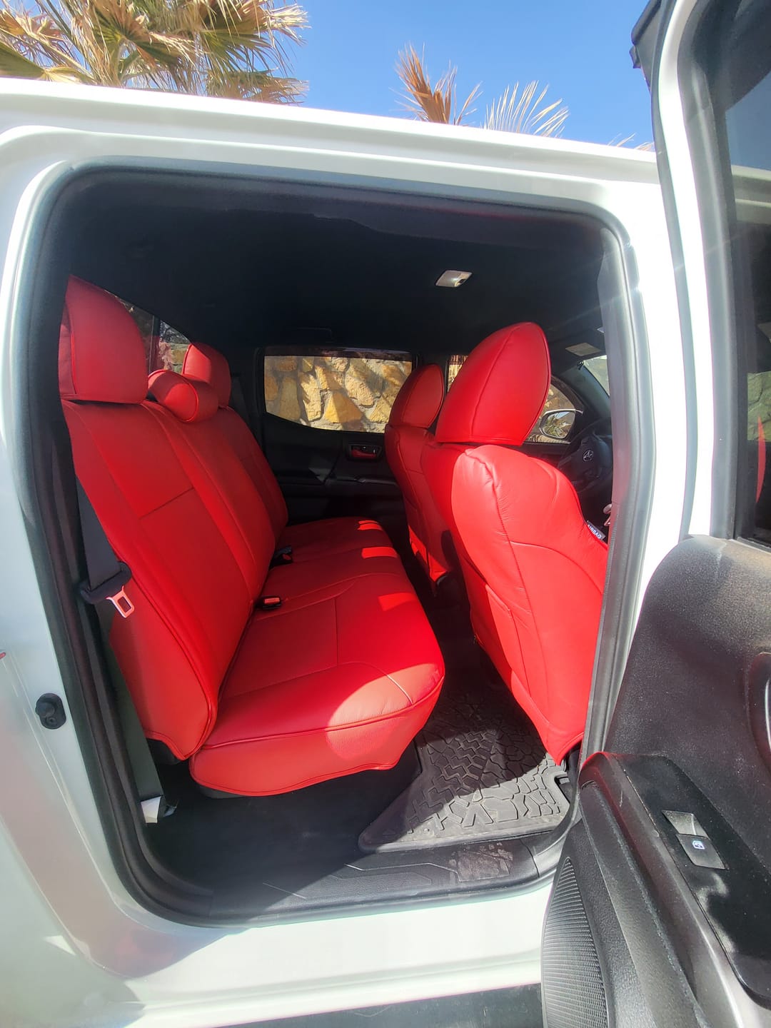 Customer photo review of 2016-23 Toyota Tacoma Custom Leather Seat Covers