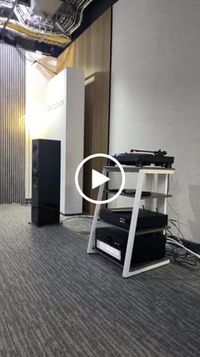 Customer video review of Eiffel AS07 Record Player Stand