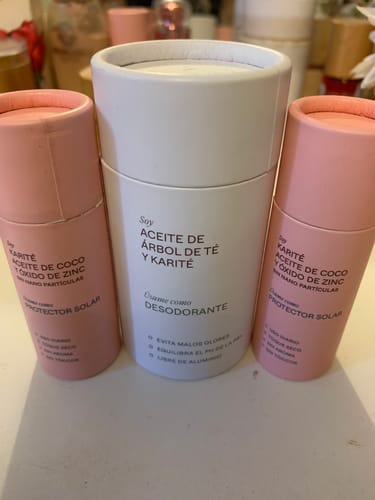 Customer photo review of Desodorante (65gr/2 meses)