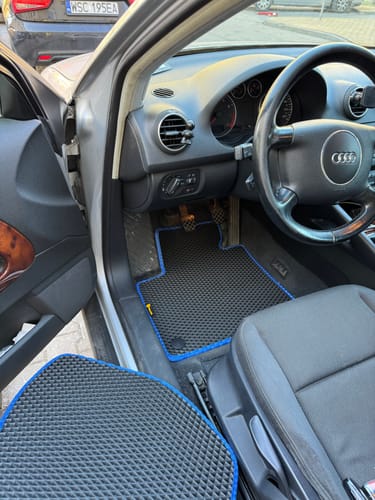 Customer photo review of Dywaniki samochodowe na zamówienie - Przód