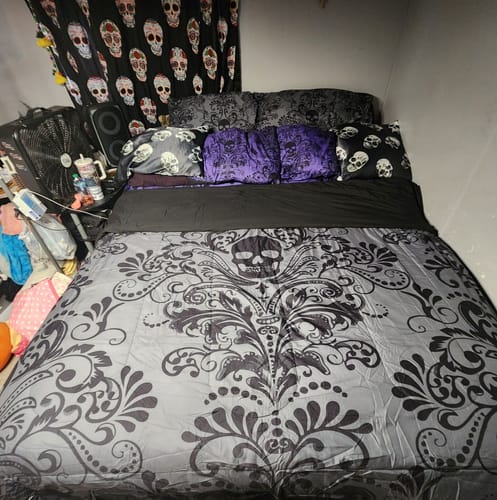 Customer photo review of Ghotic Premium Bedding