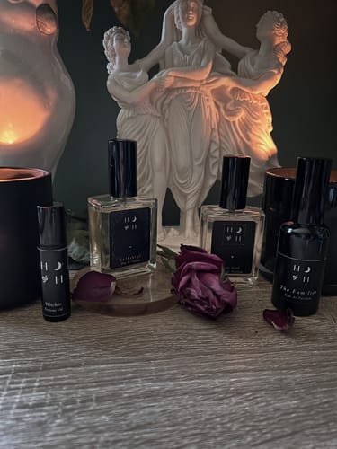 Customer photo review of Cathedral Eau de Parfum