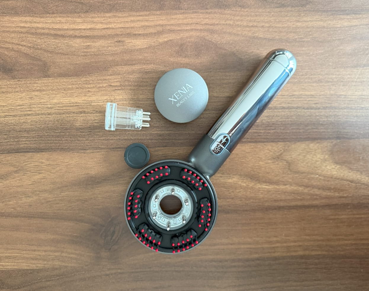 Customer photo review of 3-in-1 Premium Light Therapy and Oil Massage Brush