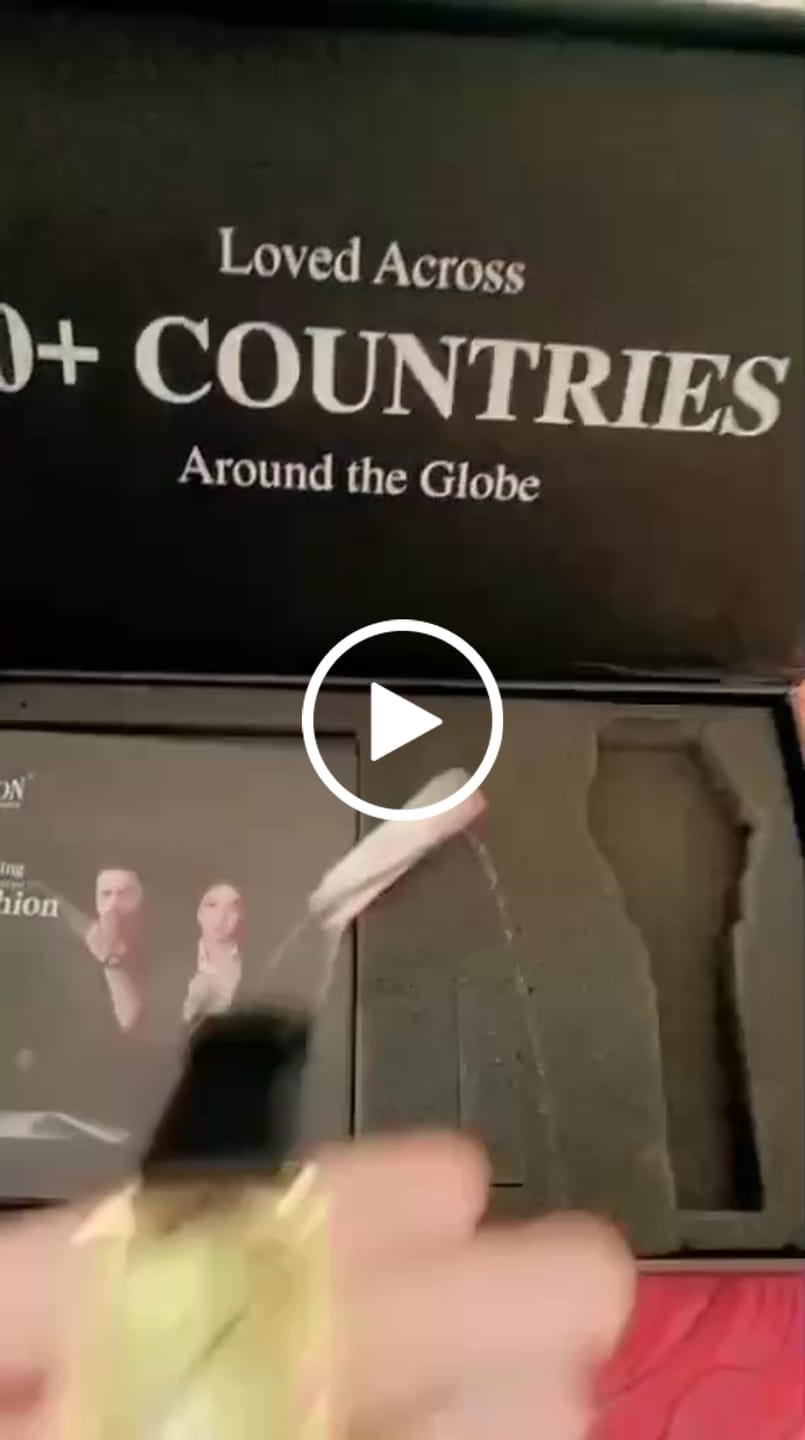 Customer video review of Hamlet