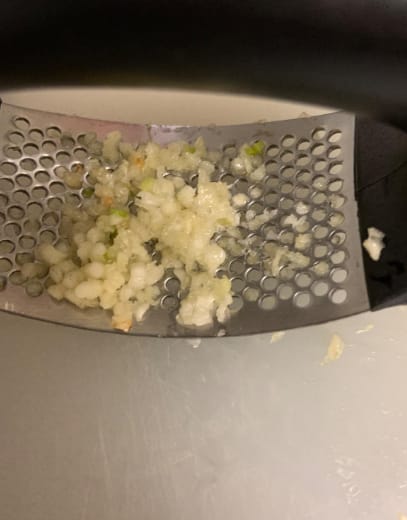Customer photo review of Ring Garlic Press