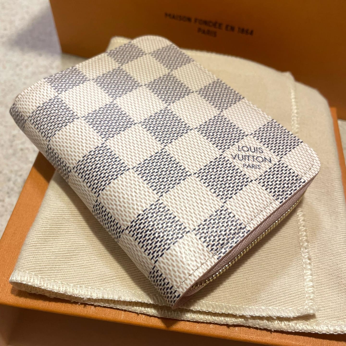 Customer photo review of 【ルイ・ヴィトン】☆ショートウォレット｜コンパクトで収納便利！