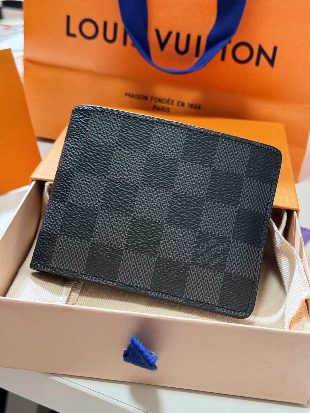 Customer photo review of 【ルイ・ヴィトン】☆ショートウォレット｜コンパクトで収納便利！