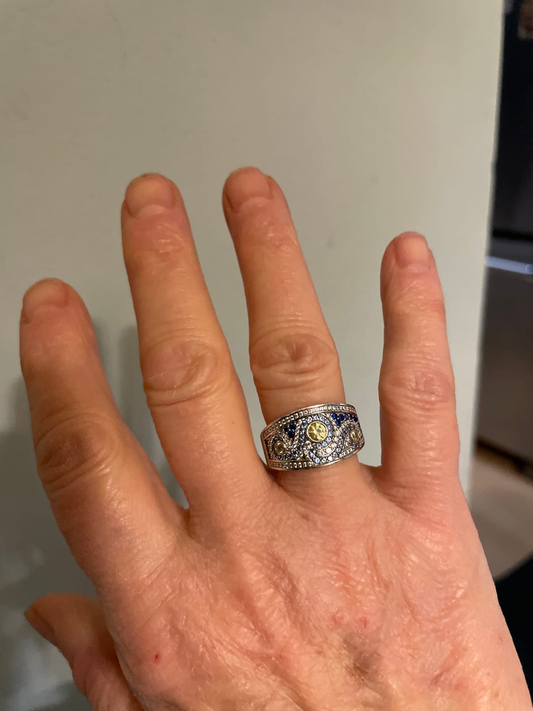 Customer photo review of Famous Paintings "The Starry Night" Inspired Moissanite Engagement Ring