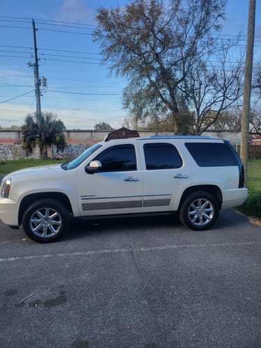 Customer photo review of 2007-2014 GMC Yukon 2WD & 4WD Rear Air Suspension Conversion Kit (GC2RB)