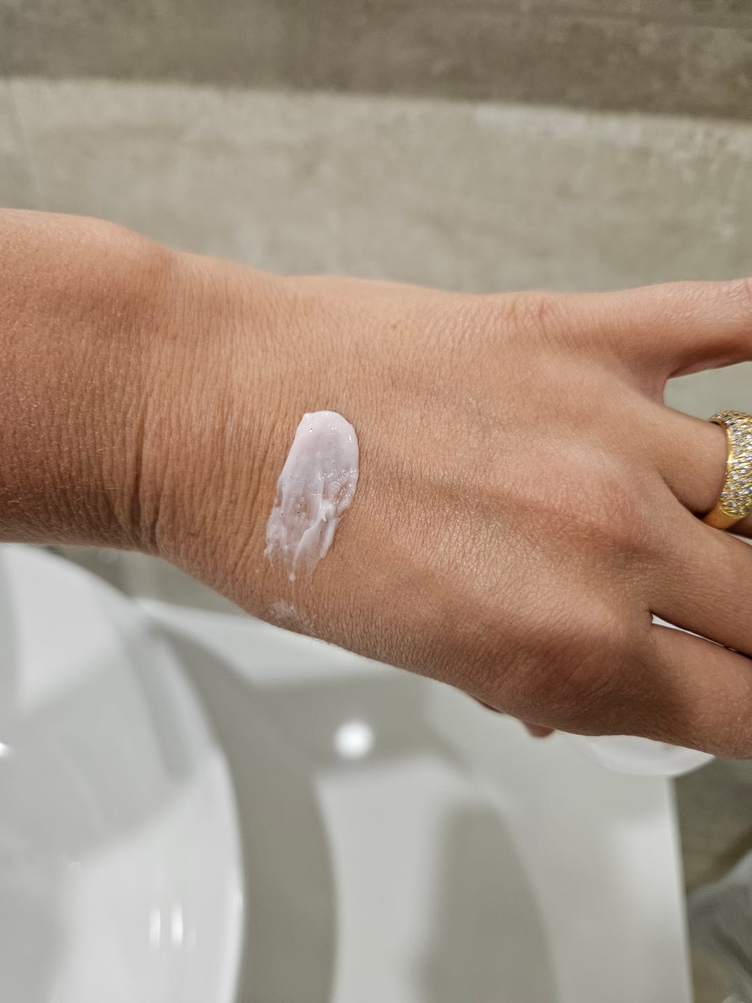 Customer photo review of Dragonfruit Face Scrub