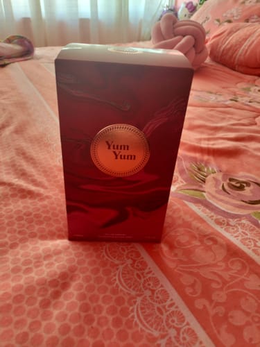 Reseña con foto de un cliente sobre Perfume Armaf Yum Yum 100 ml EDP