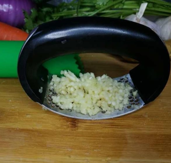 Customer photo review of Ring Garlic Press