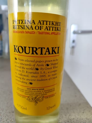 Customer photo review of Retsina Wine Kourtaki - 750ml