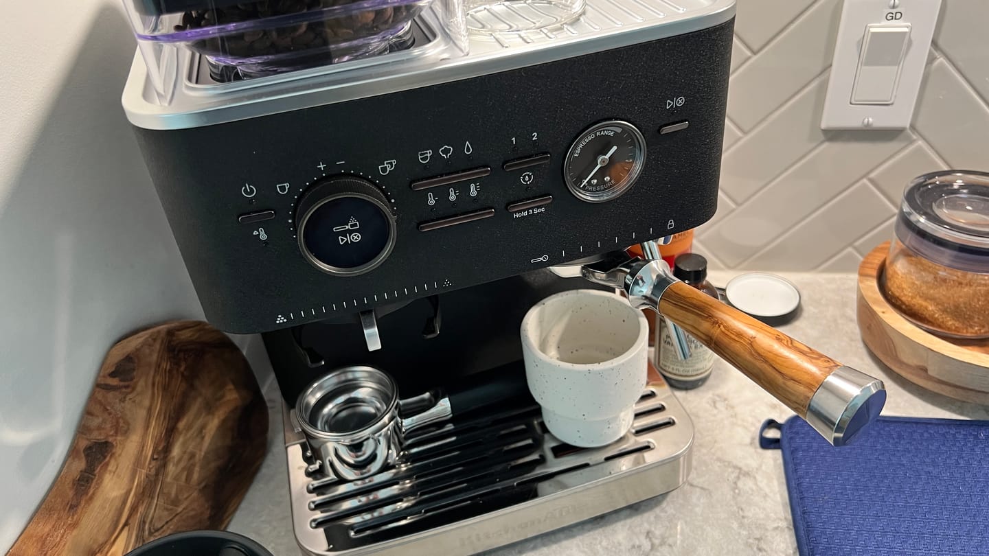 Customer photo review of Italian Handle Bottomless Portafilter 51/54/58mm - MUVNA