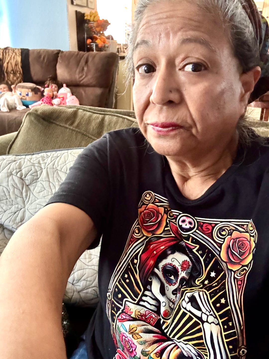 Customer photo review of Chingona Every Damn Day Loteria T-Shirt
