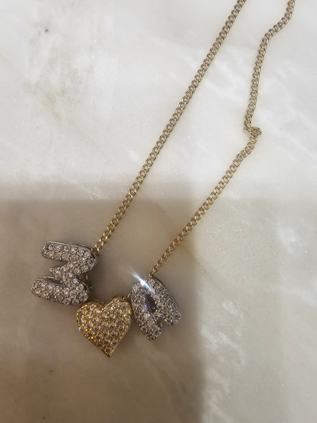 Customer photo review of Collar Combinado Corazon Con Inicial Mini Bubble Zirconias
