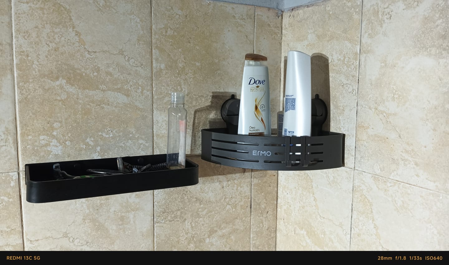 Customer photo review of Estante Organizador Baño Ducha Repisa Adhesivo Diseño